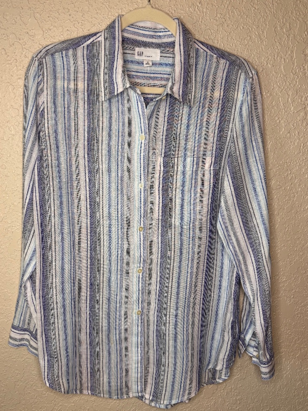 Gap Blue Striped Linen Button Down Long Sleeve Boyfriend Fit Top Women's Size M